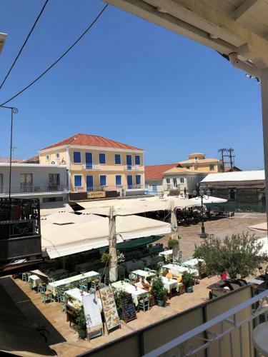 Lefkada Central Square Apartment
