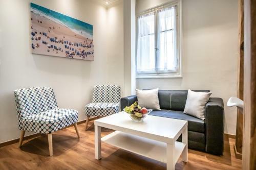 Levkosh Apartments At Lefkada's Heart