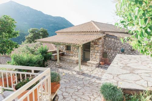 Forum Villas Vafkeri Cottage