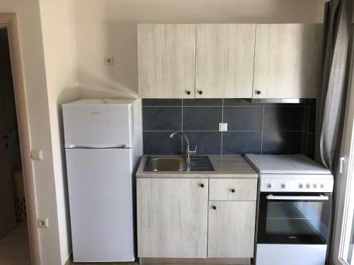 Ionian White Apartments