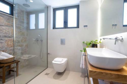 Brand New Villa Karidia