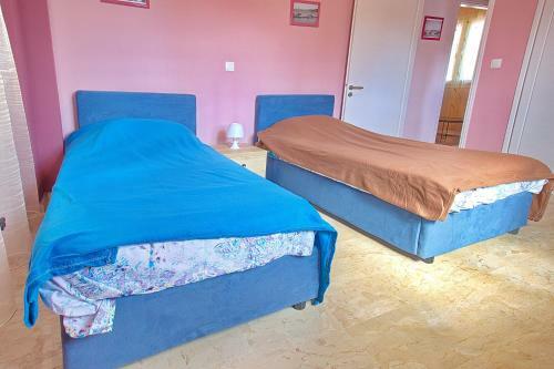 Darmani Spyros Apartments
