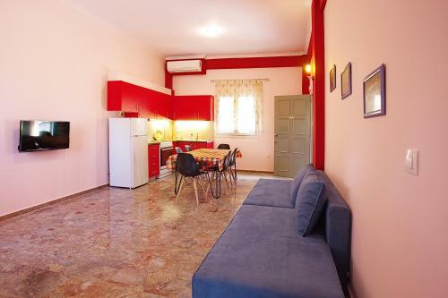 Darmani Spyros Apartments