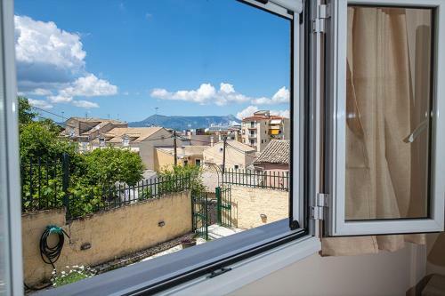 Apartamento Fay's Sea View Luxury Rooms