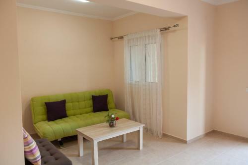 Tsoutsis Apartments