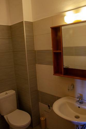 Tsoutsis Apartments