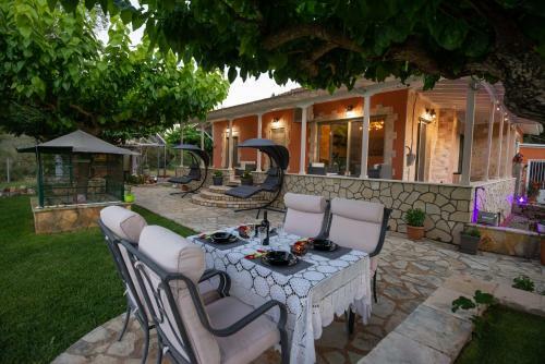 Rock Garden Villa