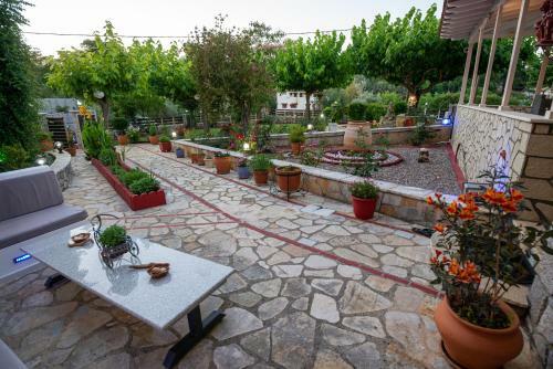 Rock Garden Villa