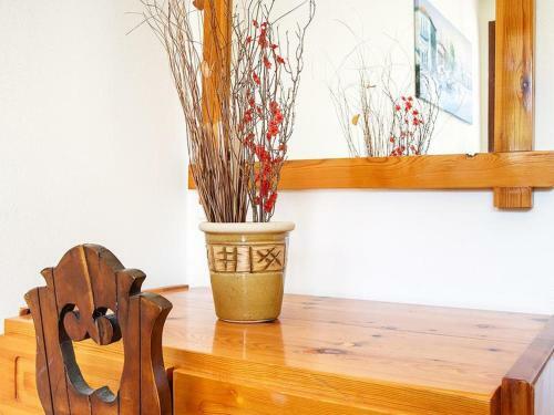 Villa Quiet Place With Efflorescent Garden