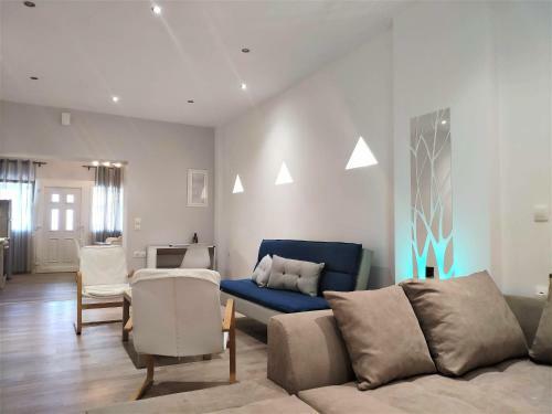 Studio & Apartment By The Beach