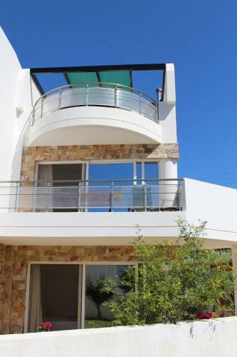 Grapevines Villas