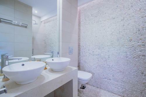 Villa La Perla Di Barla Suite Danae