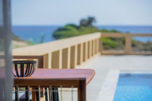 Villa La Perla Di Barla Suite Danae