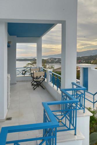 Anemolia Luxurious Villa