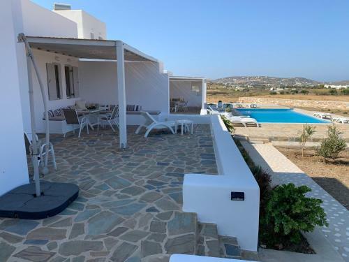 Newly Built Eastern Paros Home With Access To Pool
