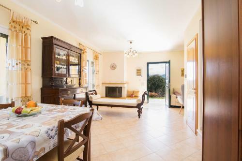 Country House Marmaro