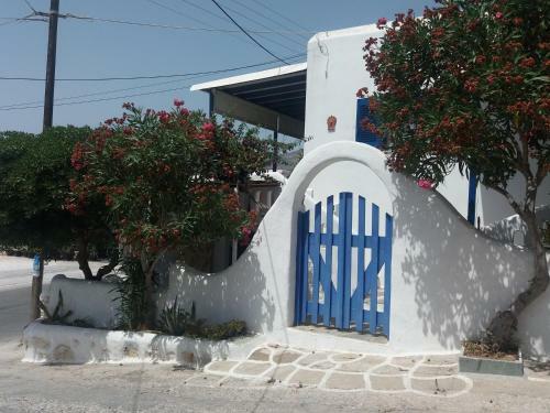 Cycladic House In Paros