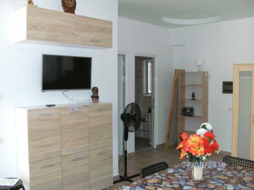 Apartamento Nina Rooms (apartments)