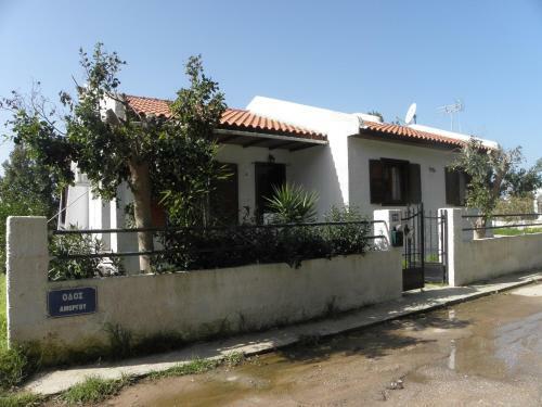 House By The Sea