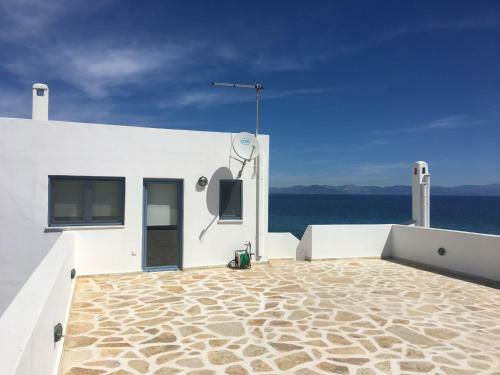 Villa Blue Island