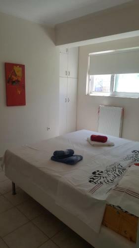 Joan's Airport Apartment