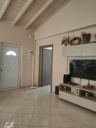 Alexandra Apartment
