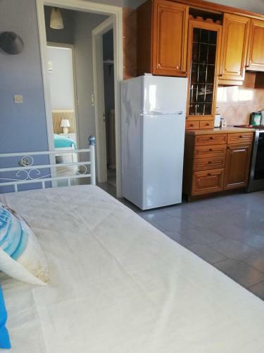 Seven Seas Apartments