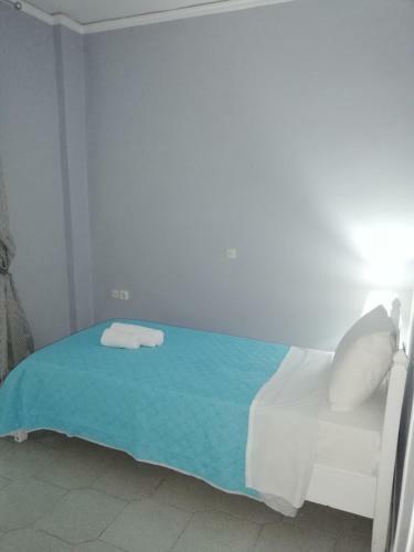 Seven Seas Apartments