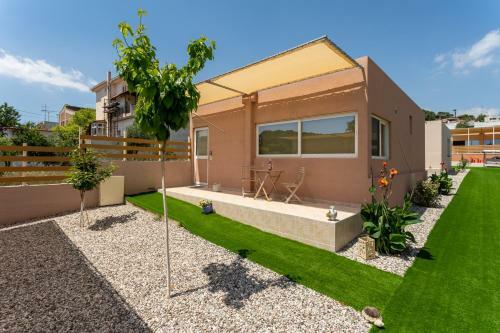 Modular Bungalows Vravrona Artemis Greece