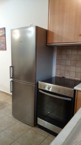 Overnight Athens Airport And Raphina Port Apartment