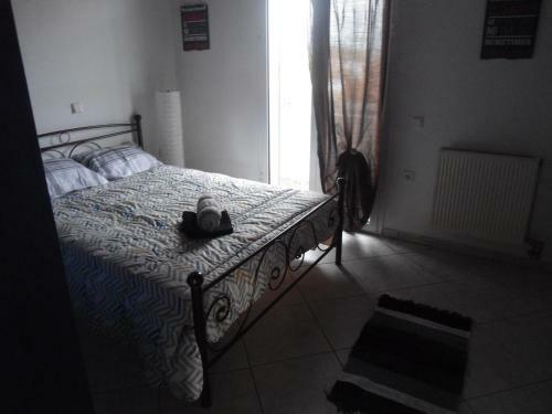 Sunny Apartment 15 Min From Airport And Sea