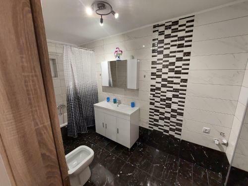 Litsa Galaxy Apartment