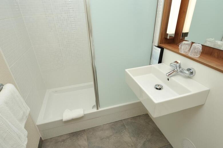 Hotel Campanile Orl�ans Ouest ~ La Chapelle-st-mesmin