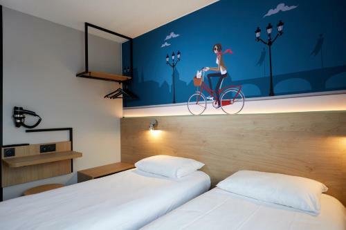 Hotel P'tit Dej-h�tel Orl�ans