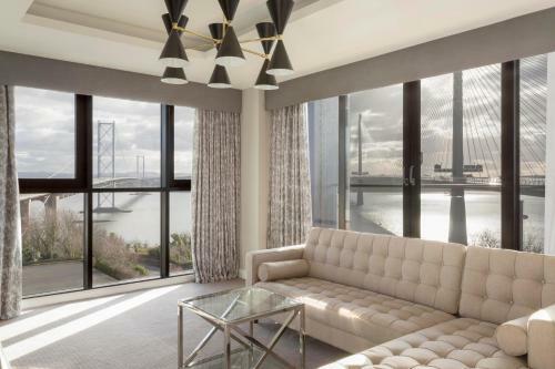 Queensferry Hotel