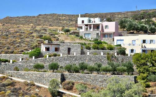 Demetra House By Elefthia Syros