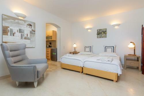 Blueros Luxury Villa