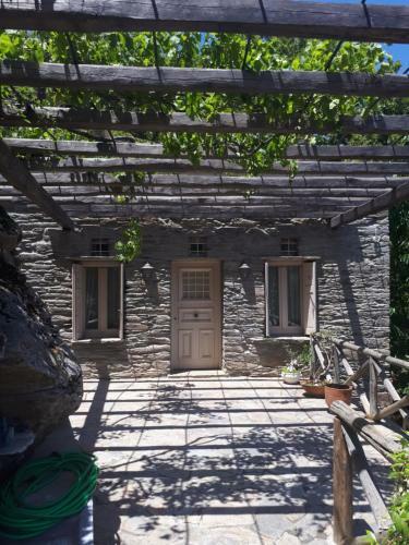 Menites Springs Villa