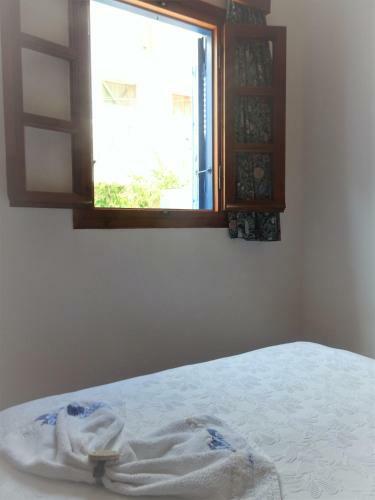 Lionas Seaside Retreat