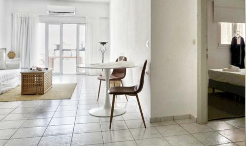 Divine Malia Suites & Apartments