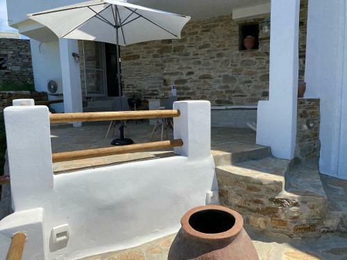 Cycladic Art Studio
