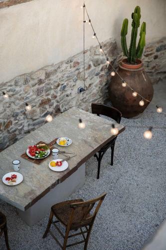Onos - Eco Living Experience