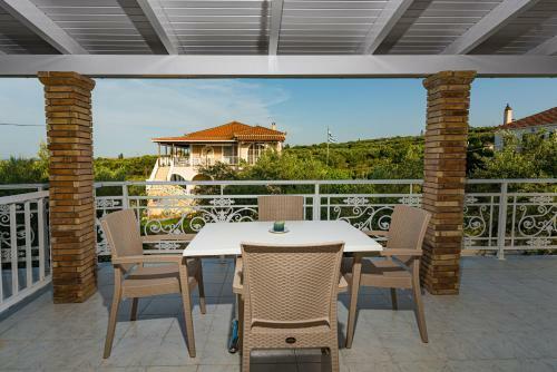 Apartamento Krystalia House
