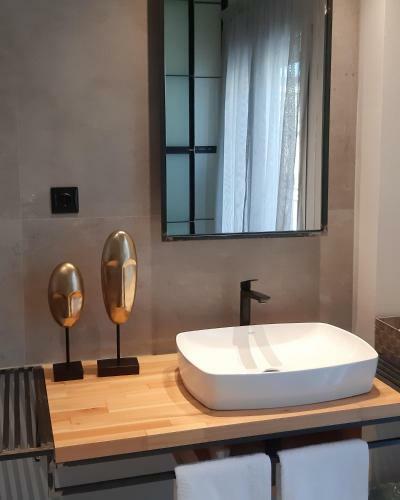 Sroom Apartment