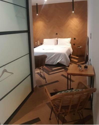 Sroom Apartment