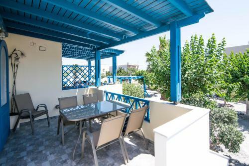Santorini Villatzio Suites