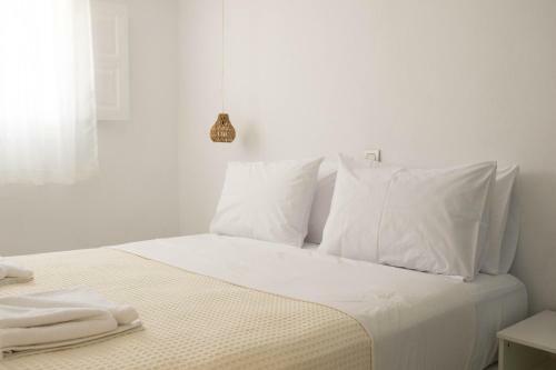 Santorini Villatzio Suites