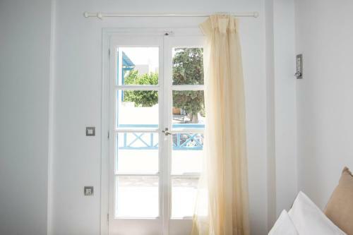 Santorini Villatzio Suites