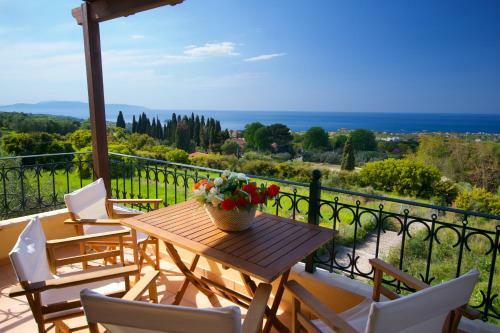 Sea View Antigone's Villa With Playground