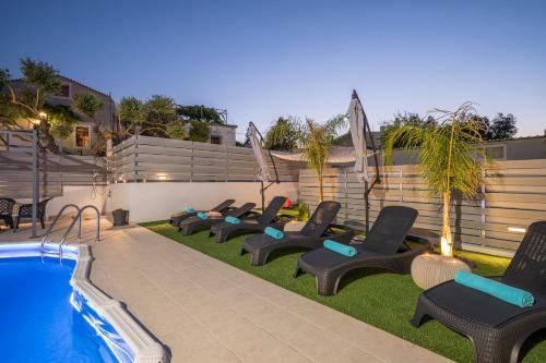 B&m Villas